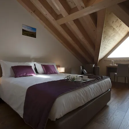 Del Poggio Prosecco Bike Отель 4*