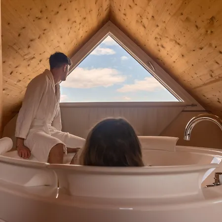 Del Poggio Prosecco Bike Отель 4*