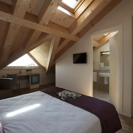 Отель Del Poggio Prosecco Bike