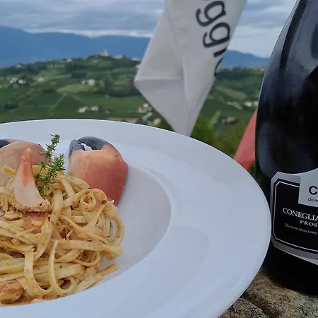 Del Poggio Prosecco Bike Отель