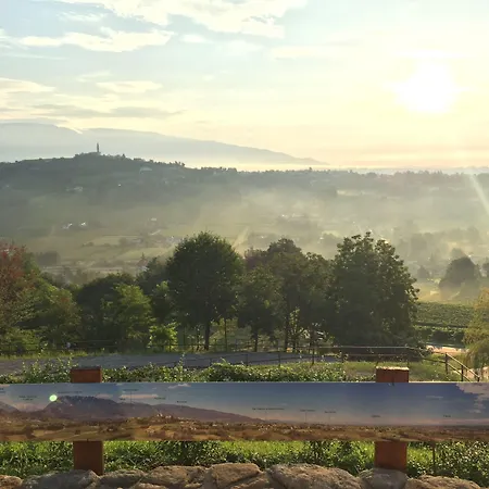 Villa Del Poggio Prosecco Bike Hotel 4*