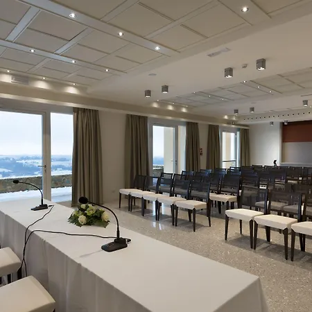 Villa Del Poggio Prosecco Bike Hotel San Pietro Di Feletto